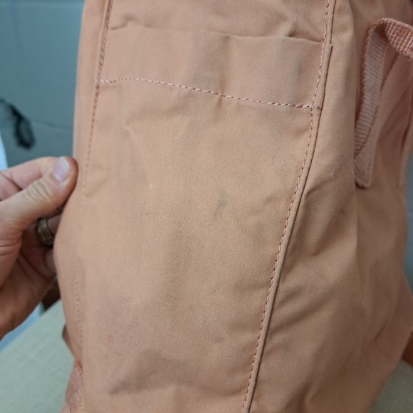 Fjallraven Kånken Peach Sand Classic Backpack - Picture 13 of 16